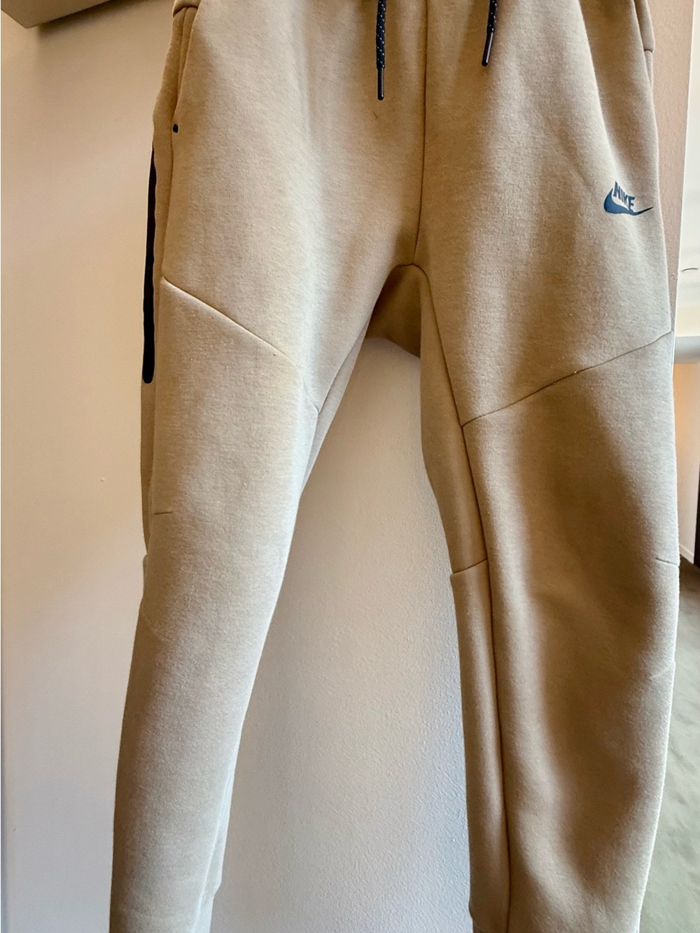 Kids Nike Tech beige Jogger Pants